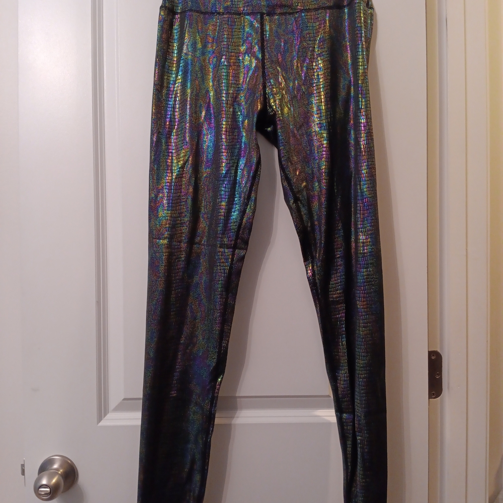 Source Unknown Holographic Black Leggings
